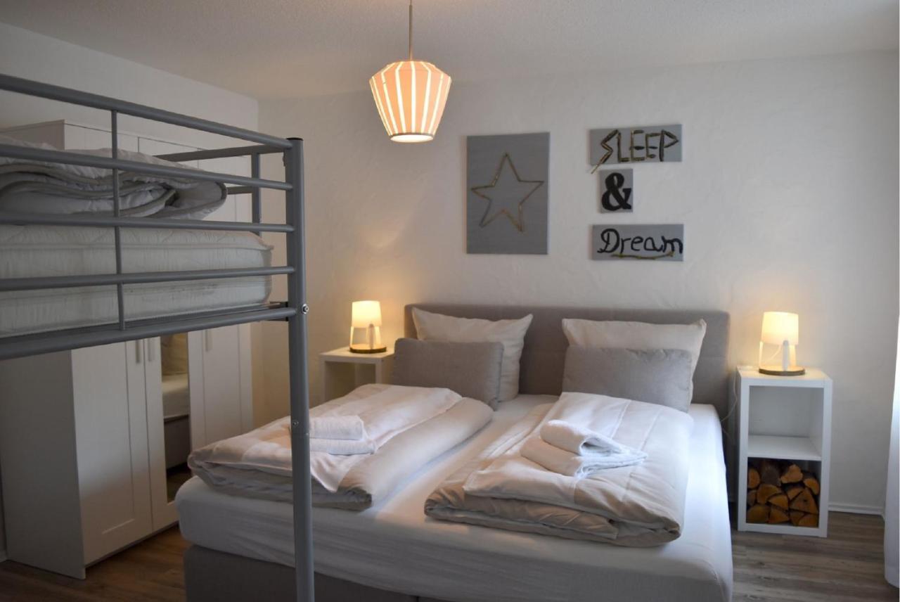 Ferienwohnungen "Die Vier" Und "Die Sechs" Winterberg Extérieur photo